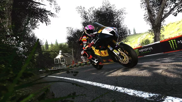 TT Isle Of Man Ride on the Edge 3 Screenshot 3